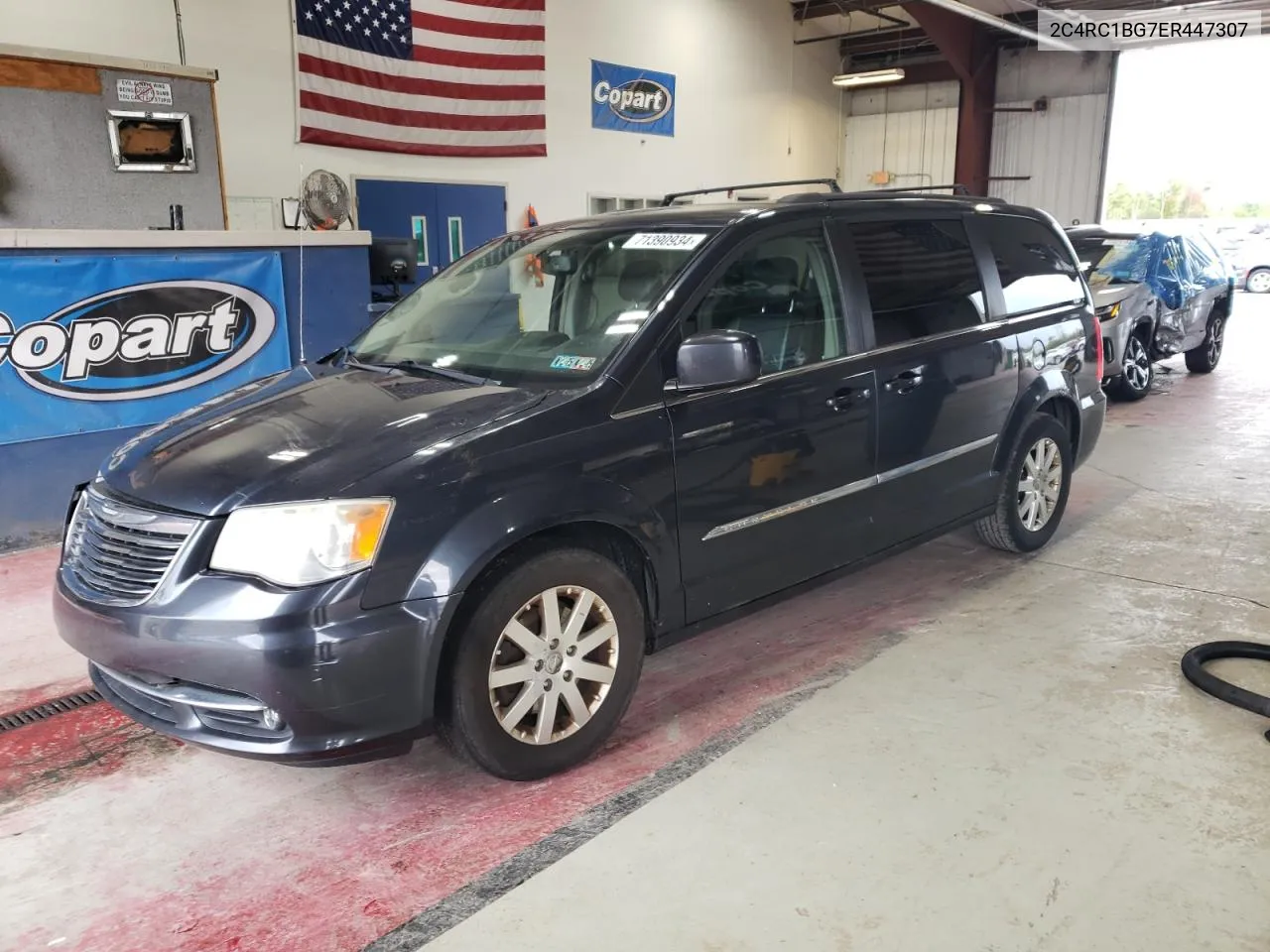 2C4RC1BG7ER447307 2014 Chrysler Town & Country Touring