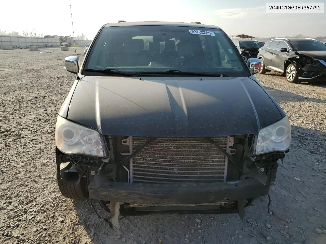 2C4RC1GG0ER367792 2014 Chrysler Town & Country Limited