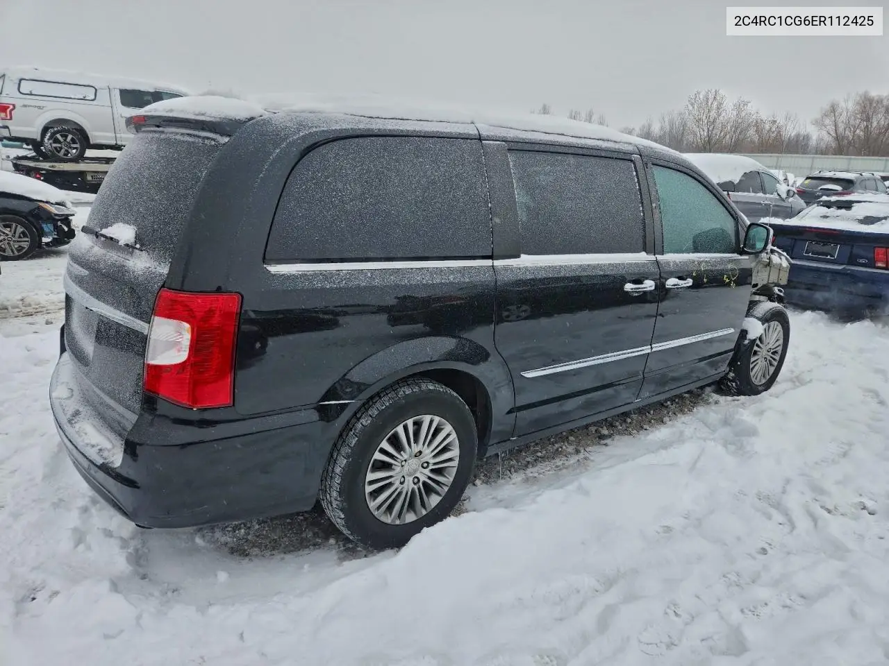 2C4RC1CG6ER112425 2014 Chrysler Town & Country Touring L
