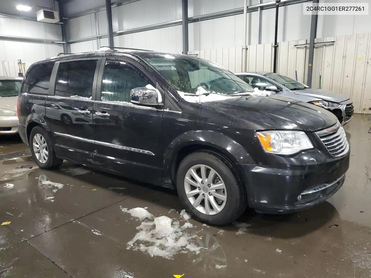 2C4RC1GG1ER277261 2014 Chrysler Town & Country Limited