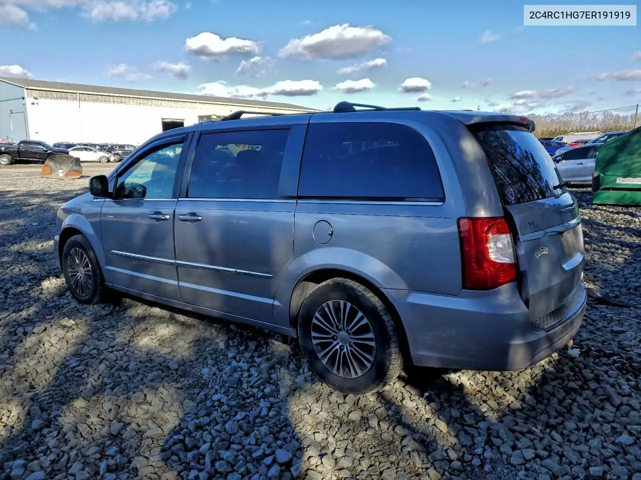 2C4RC1HG7ER191919 2014 Chrysler Town & Country S