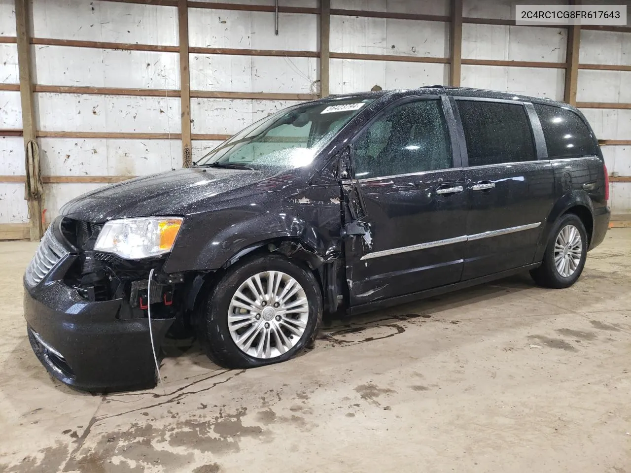 2015 Chrysler Town & Country Touring L VIN: 2C4RC1CG8FR617643 Lot: 56423794