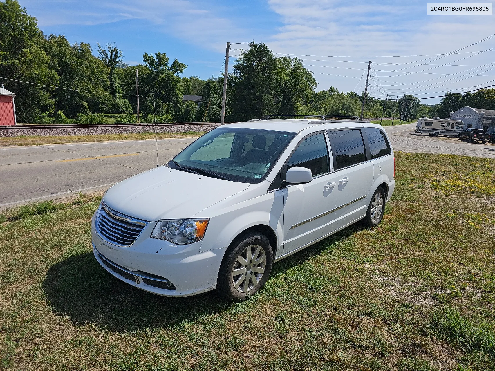 2015 Chrysler Town & Country Touring VIN: 2C4RC1BG0FR695805 Lot: 68916814