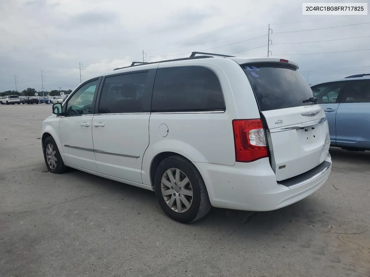 2C4RC1BG8FR717825 2015 Chrysler Town & Country Touring