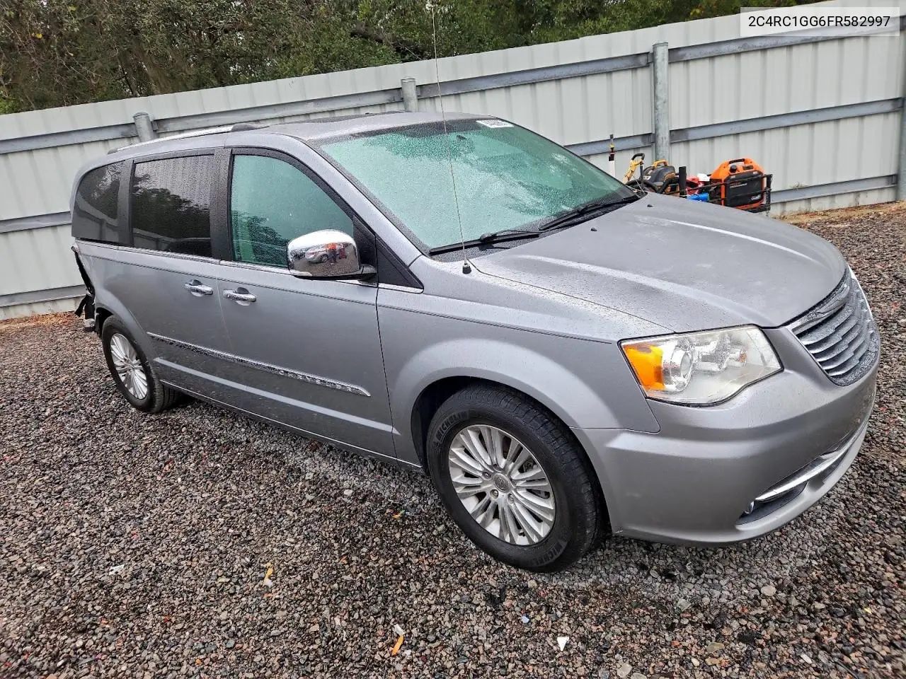 2C4RC1GG6FR582997 2015 Chrysler Town & Country Limited Platinum
