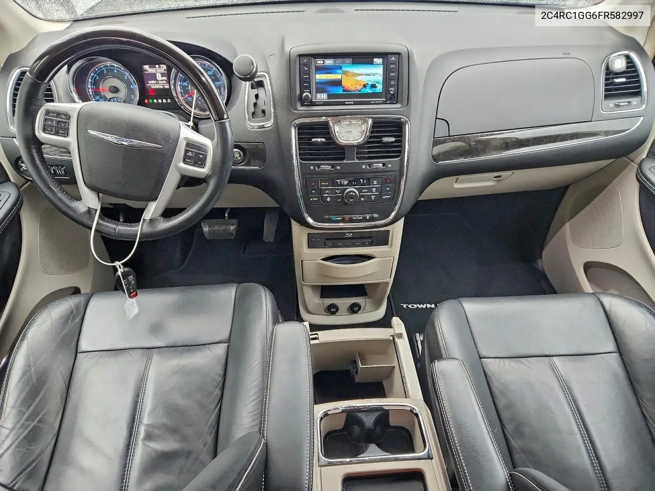2C4RC1GG6FR582997 2015 Chrysler Town & Country Limited Platinum
