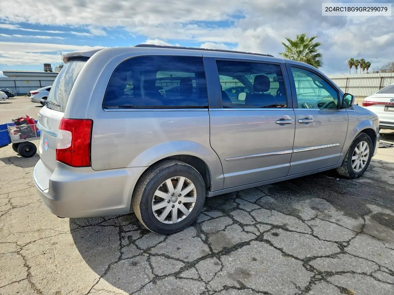 2016 Chrysler Town & Country Touring VIN: 2C4RC1BG9GR299079 Lot: 77761235