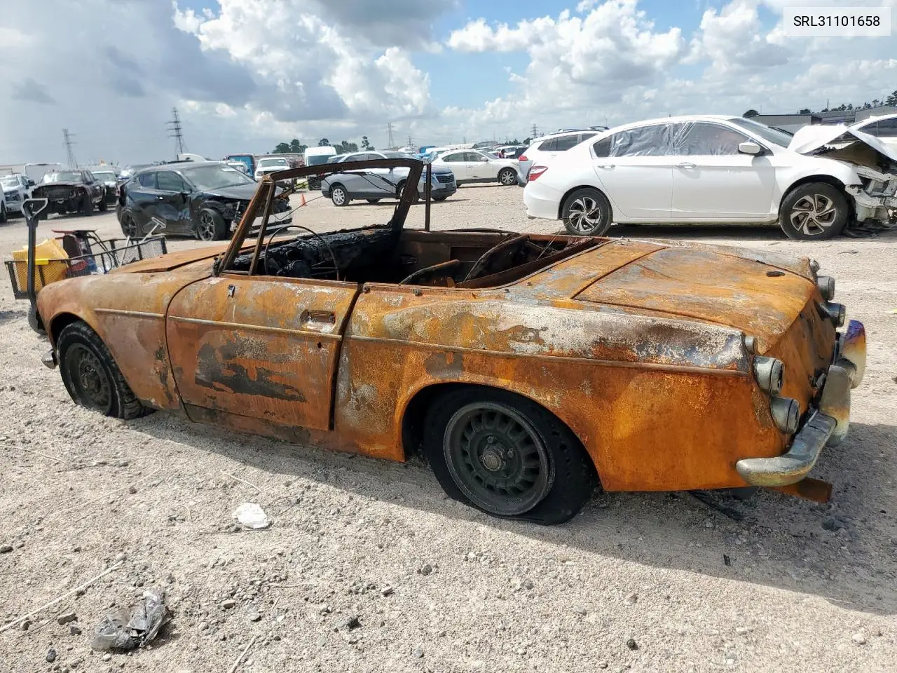 SRL31101658 1968 Datsun 2000