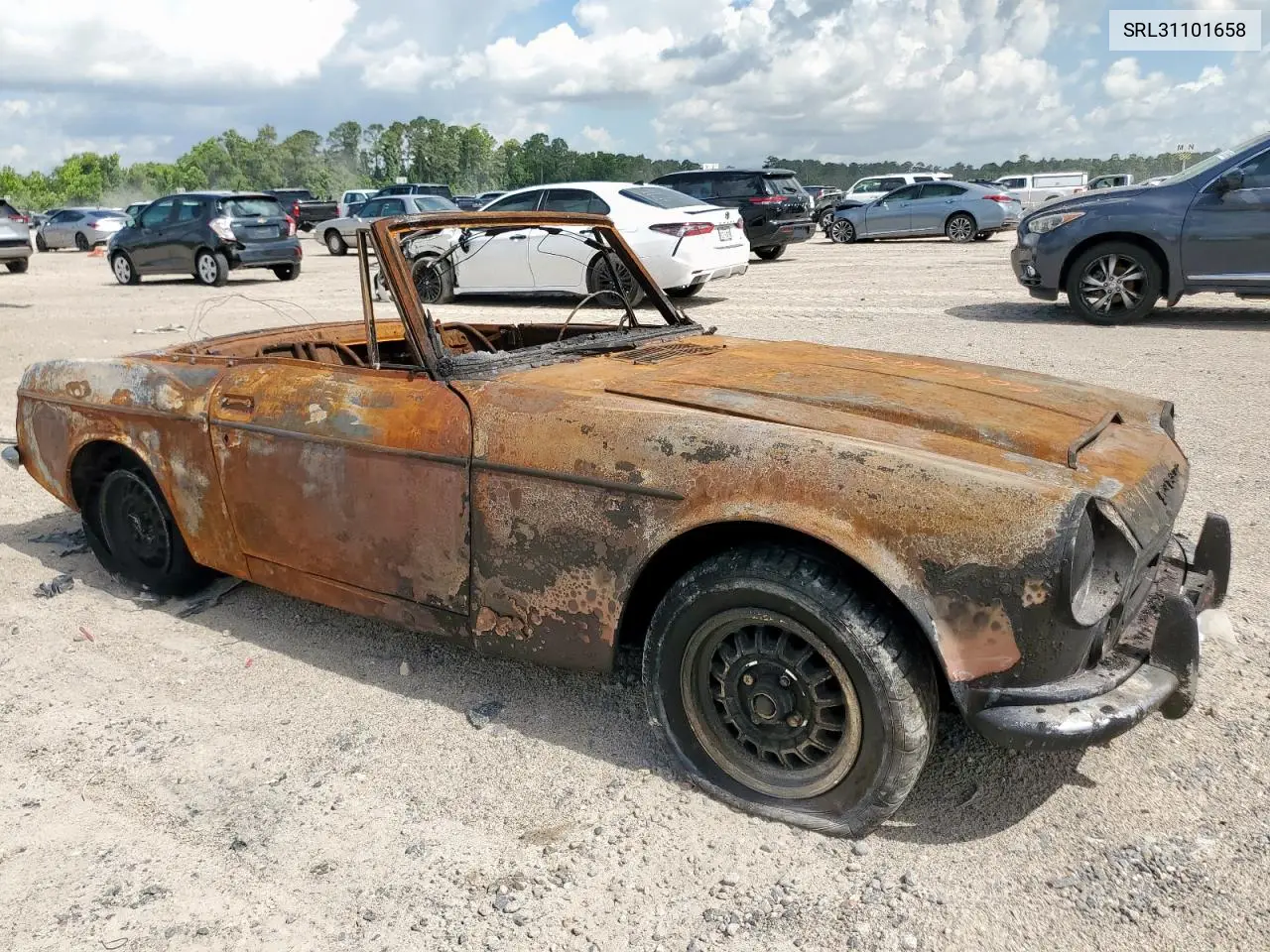 SRL31101658 1968 Datsun 2000