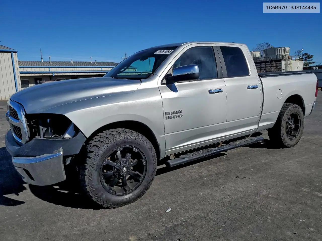 1C6RR7GT3JS144435 2018 Ram 1500 Slt