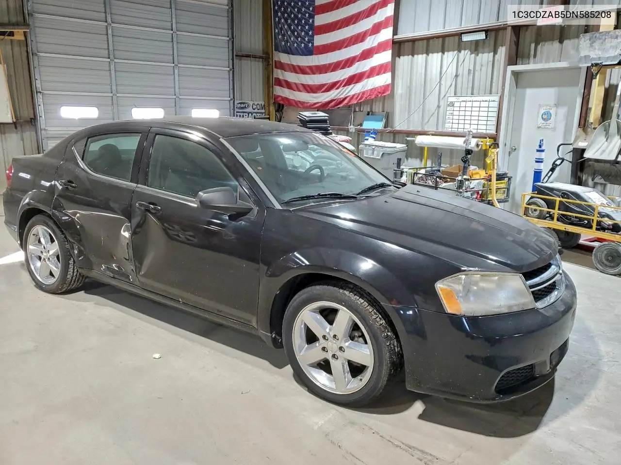 1C3CDZAB5DN585208 2013 Dodge Avenger Se