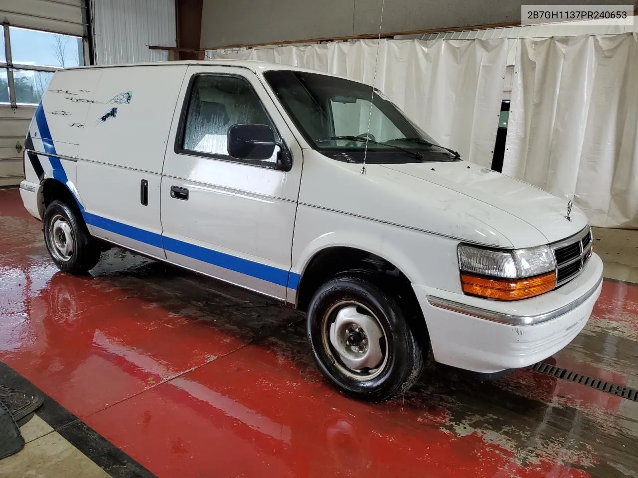 2B7GH1137PR240653 1993 Dodge Caravan C/V