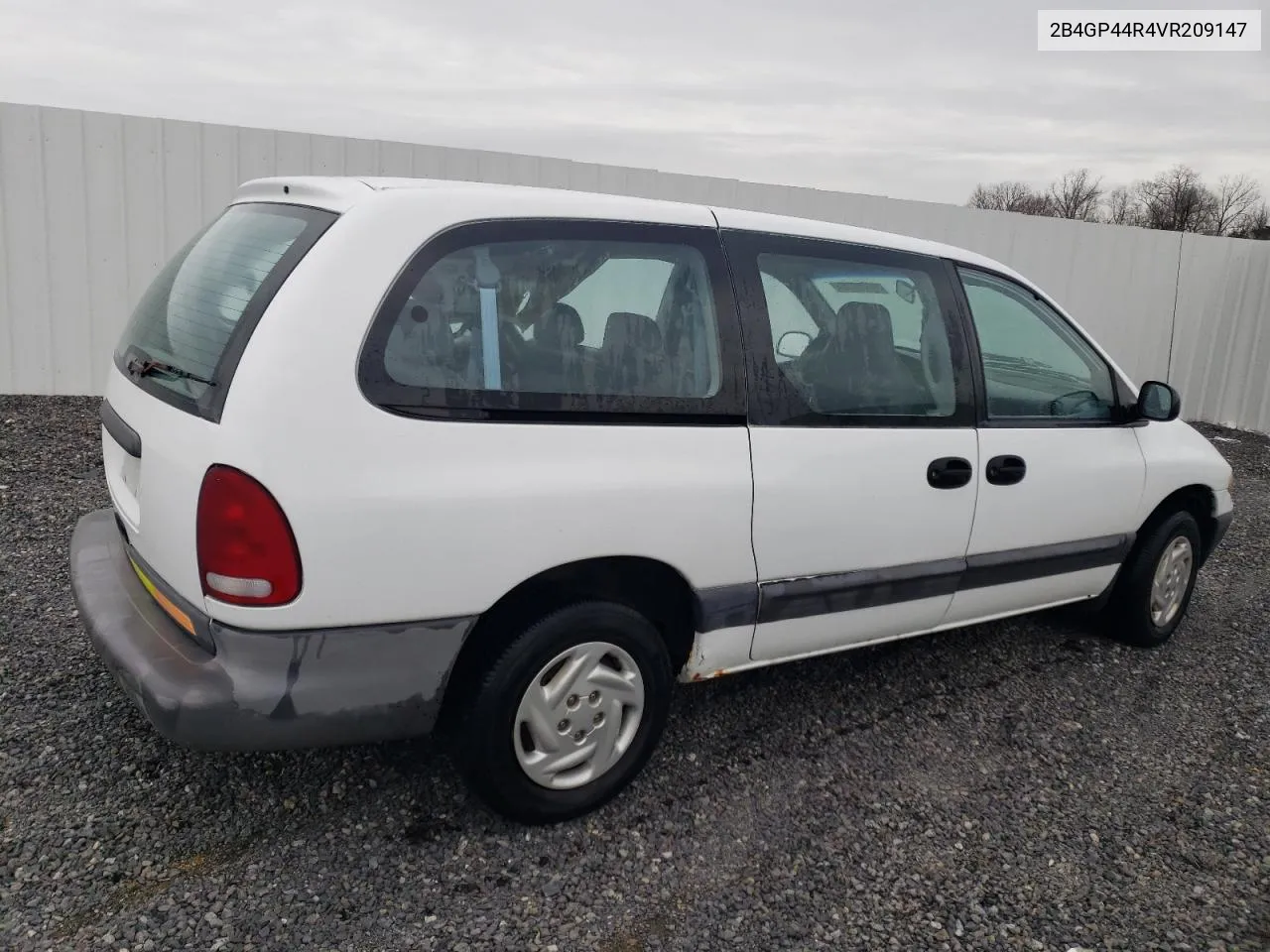 1997 Dodge Grand Caravan Se VIN: 2B4GP44R4VR209147 Lot: 40795064