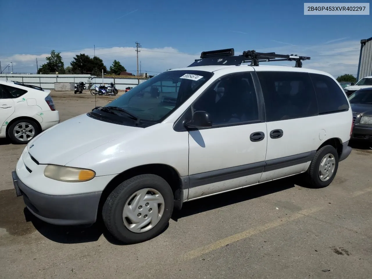 1997 Dodge Caravan Se VIN: 2B4GP453XVR402297 Lot: 56854674