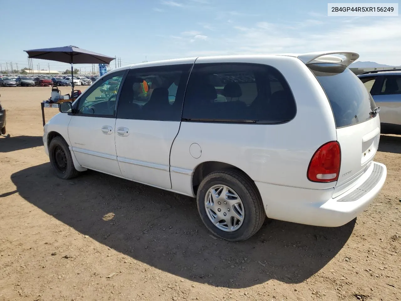 1999 Dodge Grand Caravan Se VIN: 2B4GP44R5XR156249 Lot: 47823274