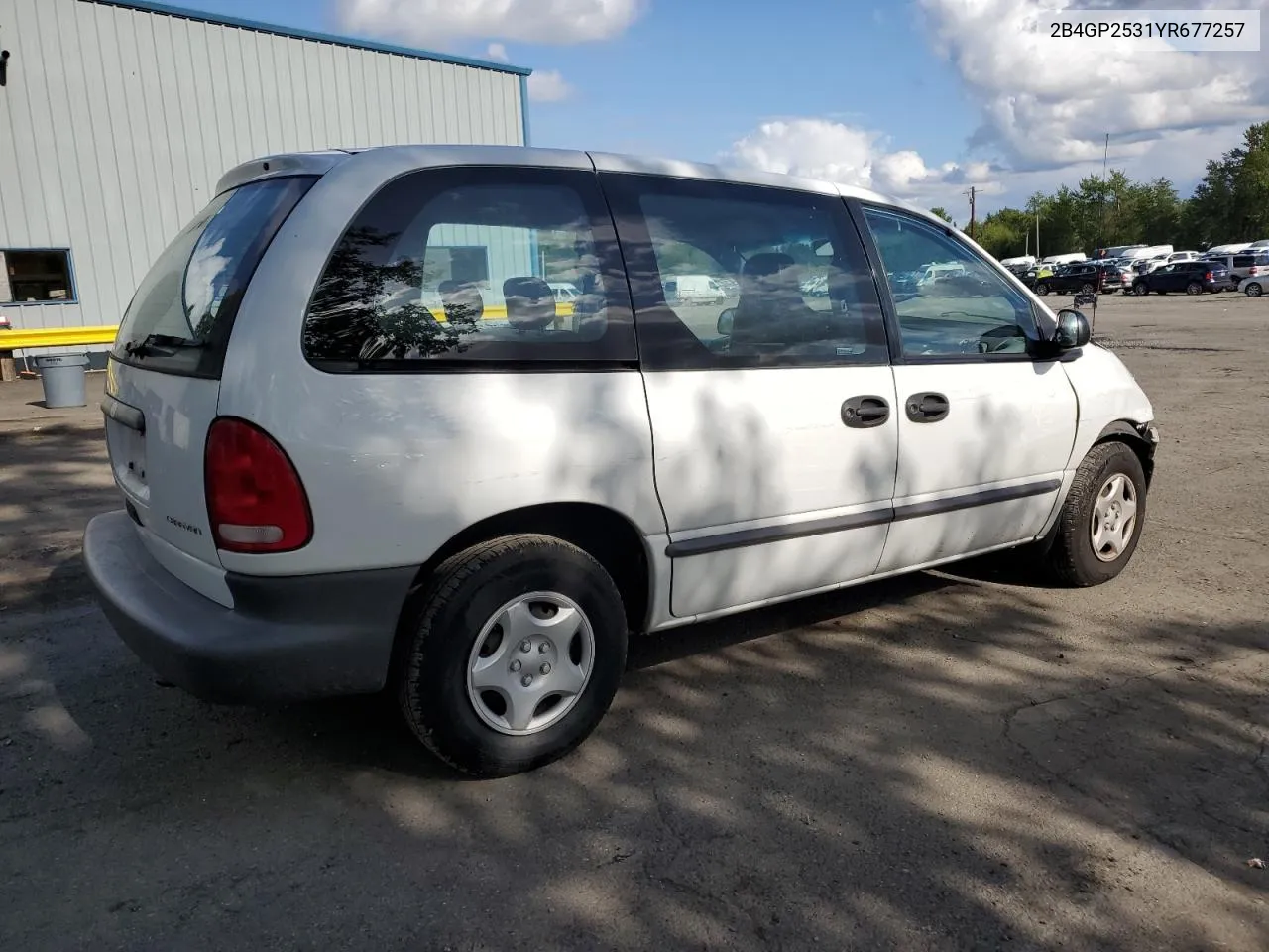 2B4GP2531YR677257 2000 Dodge Caravan