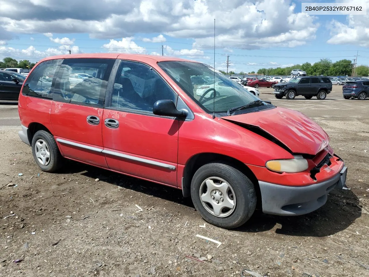 2000 Dodge Caravan VIN: 2B4GP2532YR767162 Lot: 55665094