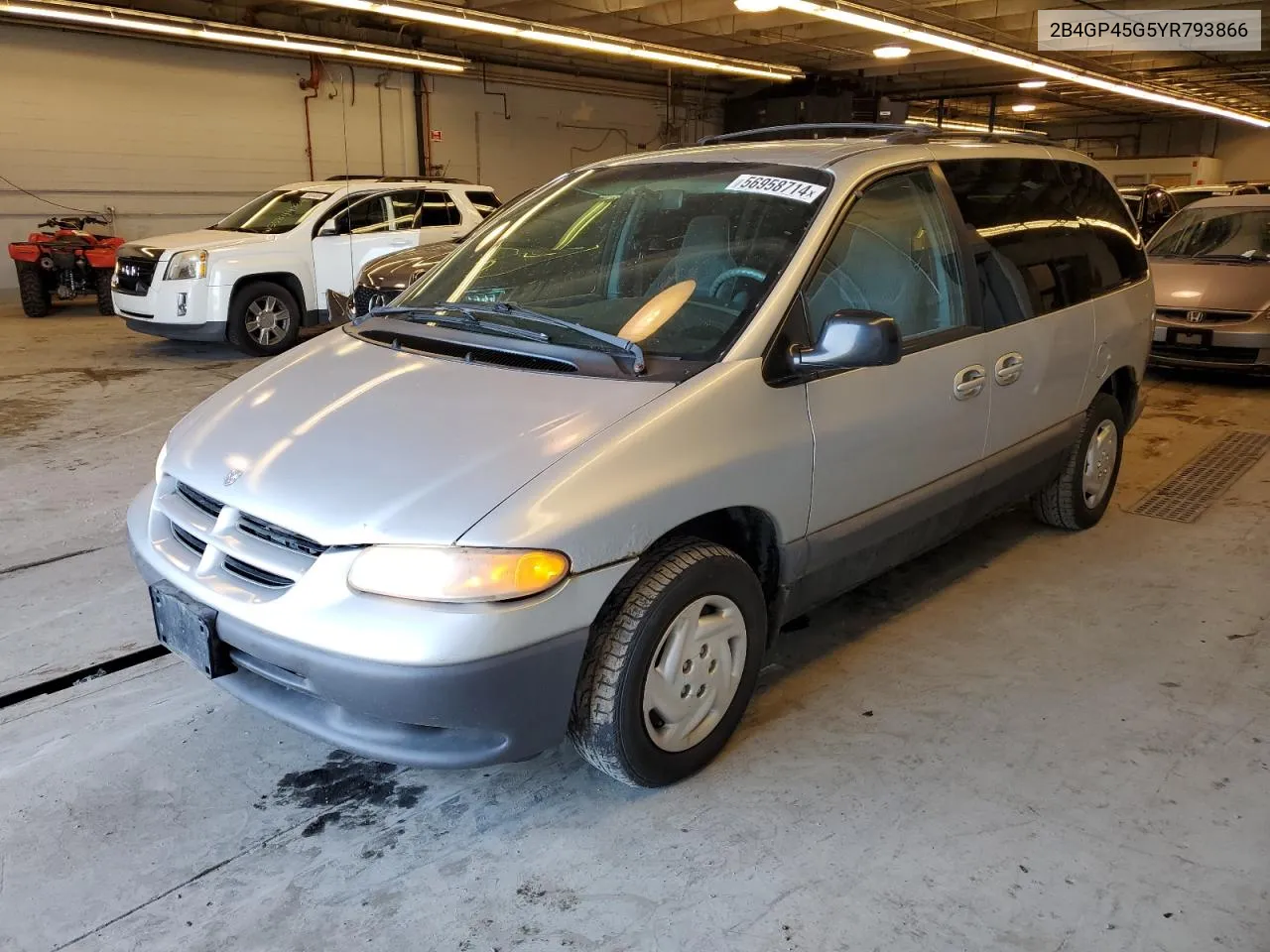 2000 Dodge Caravan Se VIN: 2B4GP45G5YR793866 Lot: 56958714