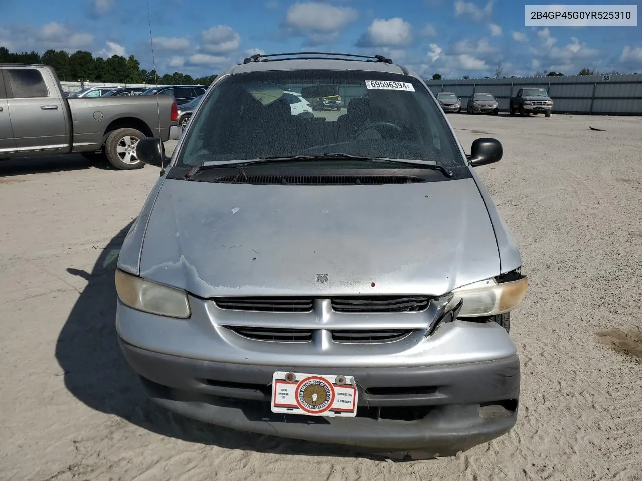 2000 Dodge Caravan Se VIN: 2B4GP45G0YR525310 Lot: 69596394