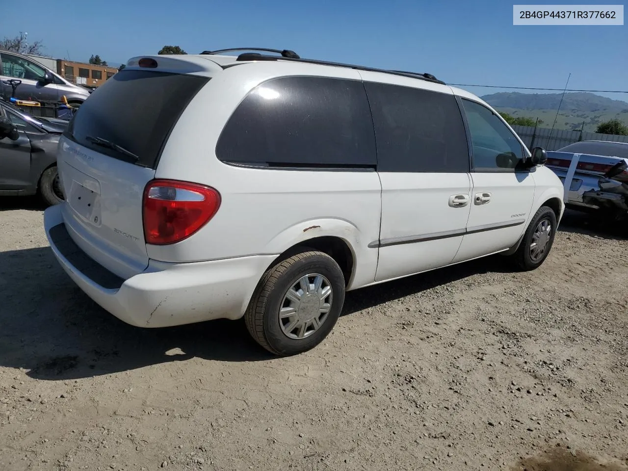 2001 Dodge Grand Caravan Sport VIN: 2B4GP44371R377662 Lot: 52605294