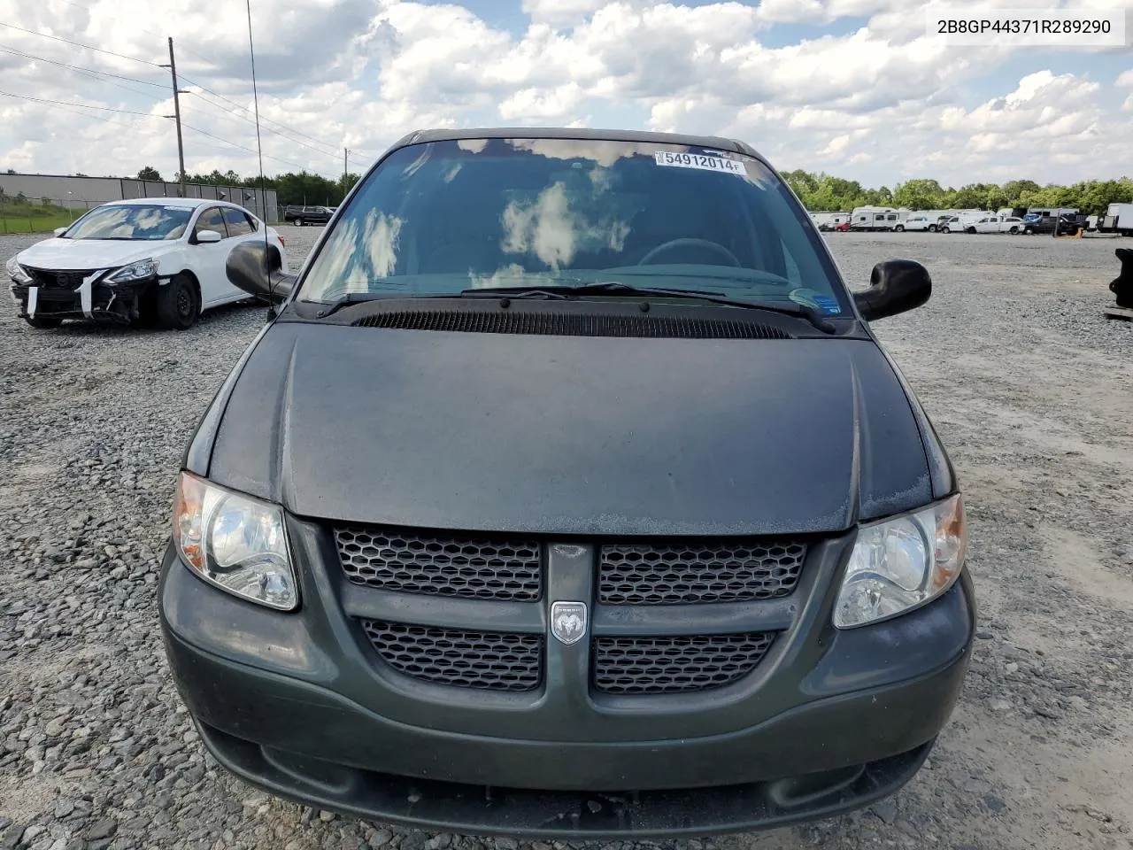 2B8GP44371R289290 2001 Dodge Grand Caravan Sport