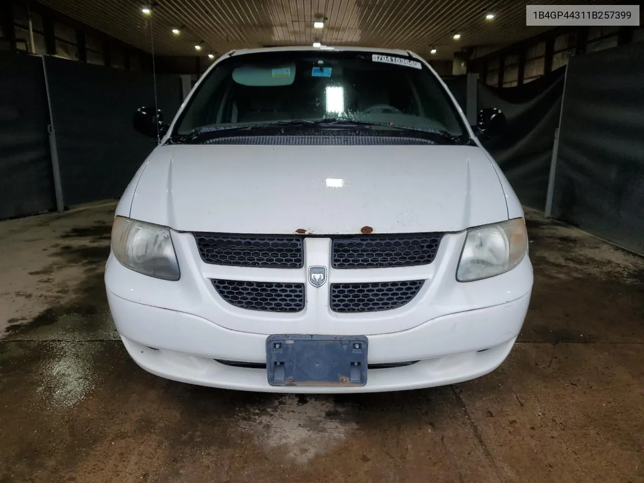 2001 Dodge Grand Caravan Sport VIN: 1B4GP44311B257399 Lot: 70410364