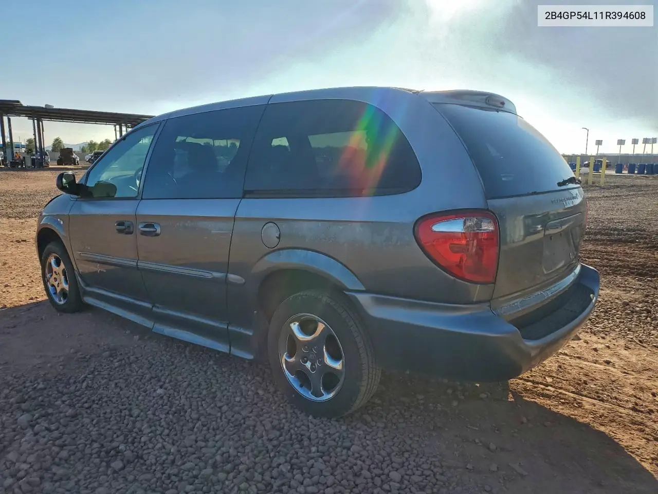 2B4GP54L11R394608 2001 Dodge Grand Caravan Es