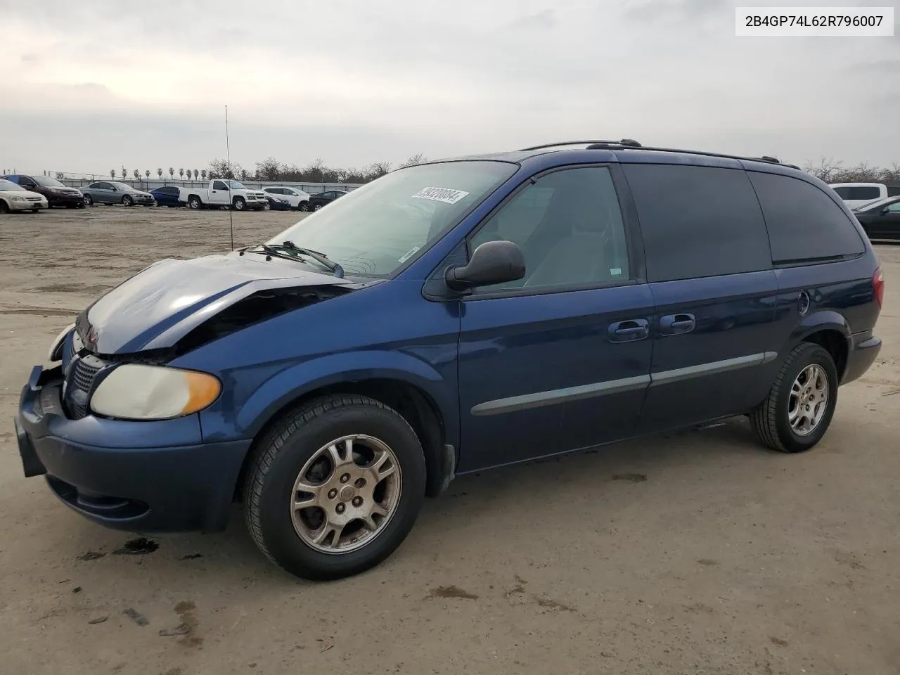 2002 Dodge Grand Caravan Ex VIN: 2B4GP74L62R796007 Lot: 39320084