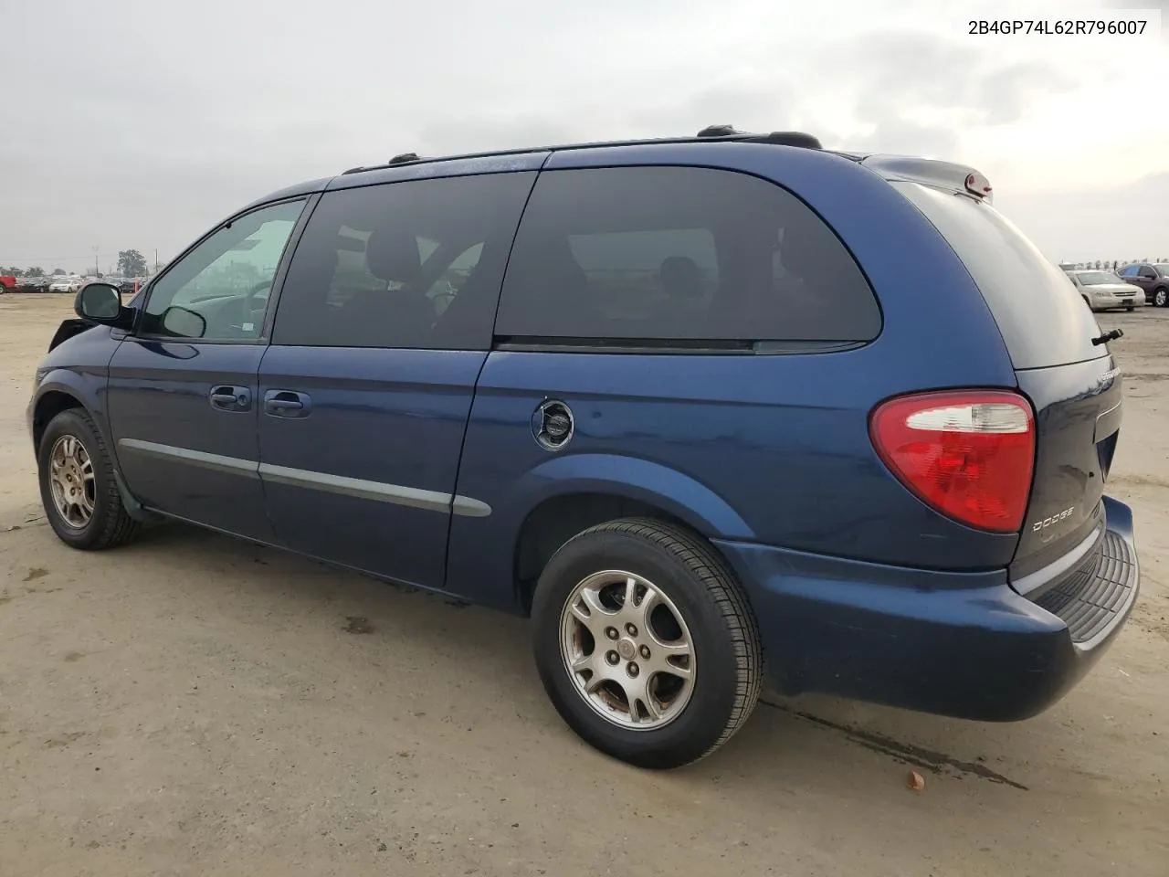 2002 Dodge Grand Caravan Ex VIN: 2B4GP74L62R796007 Lot: 39320084