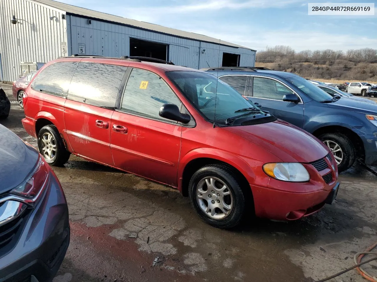 2002 Dodge Grand Caravan Sport VIN: 2B4GP44R72R669169 Lot: 43422974