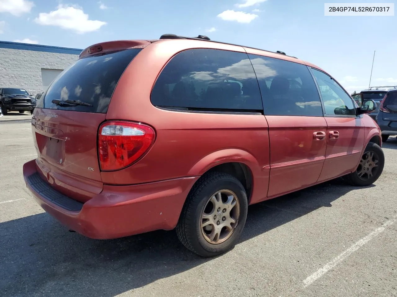 2002 Dodge Grand Caravan Ex VIN: 2B4GP74L52R670317 Lot: 47434774