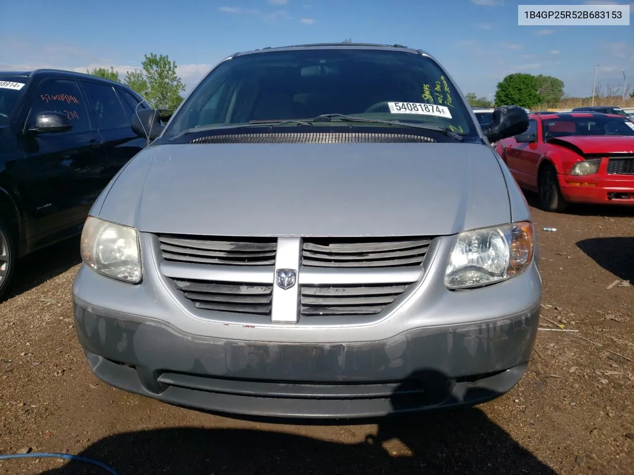 2002 Dodge Caravan Se VIN: 1B4GP25R52B683153 Lot: 54081874