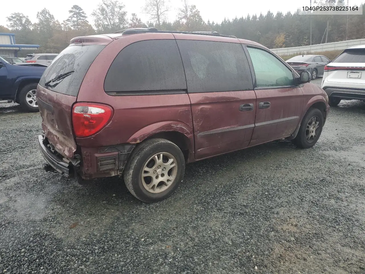 1D4GP25373B225164 2003 Dodge Caravan Se