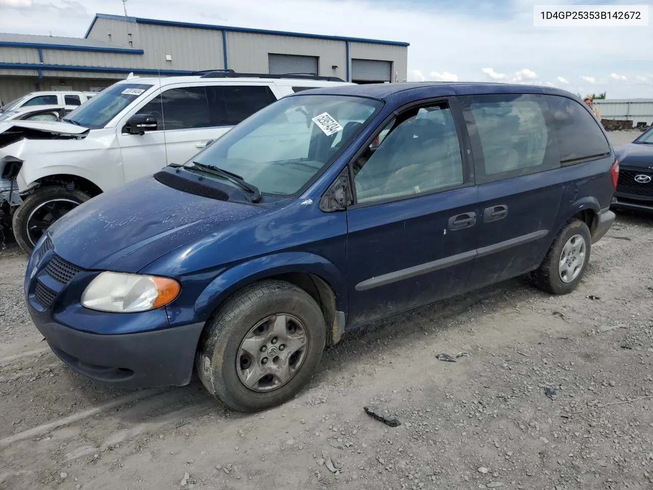 1D4GP25353B142672 2003 Dodge Caravan Se