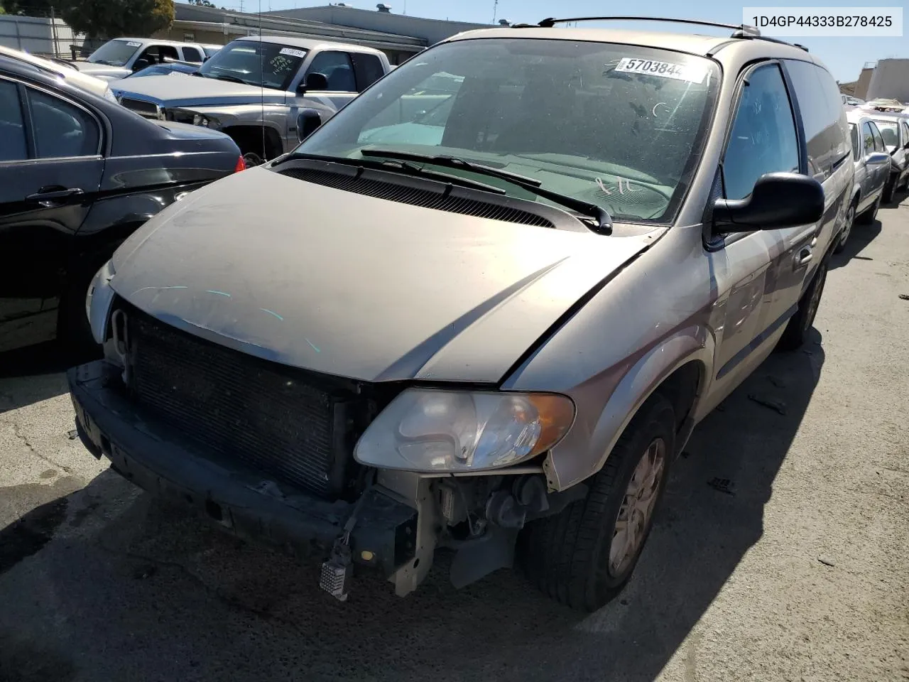 2003 Dodge Grand Caravan Sport VIN: 1D4GP44333B278425 Lot: 57038444