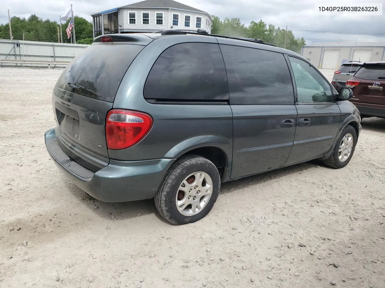 2003 Dodge Caravan Se VIN: 1D4GP25R03B263226 Lot: 57876044