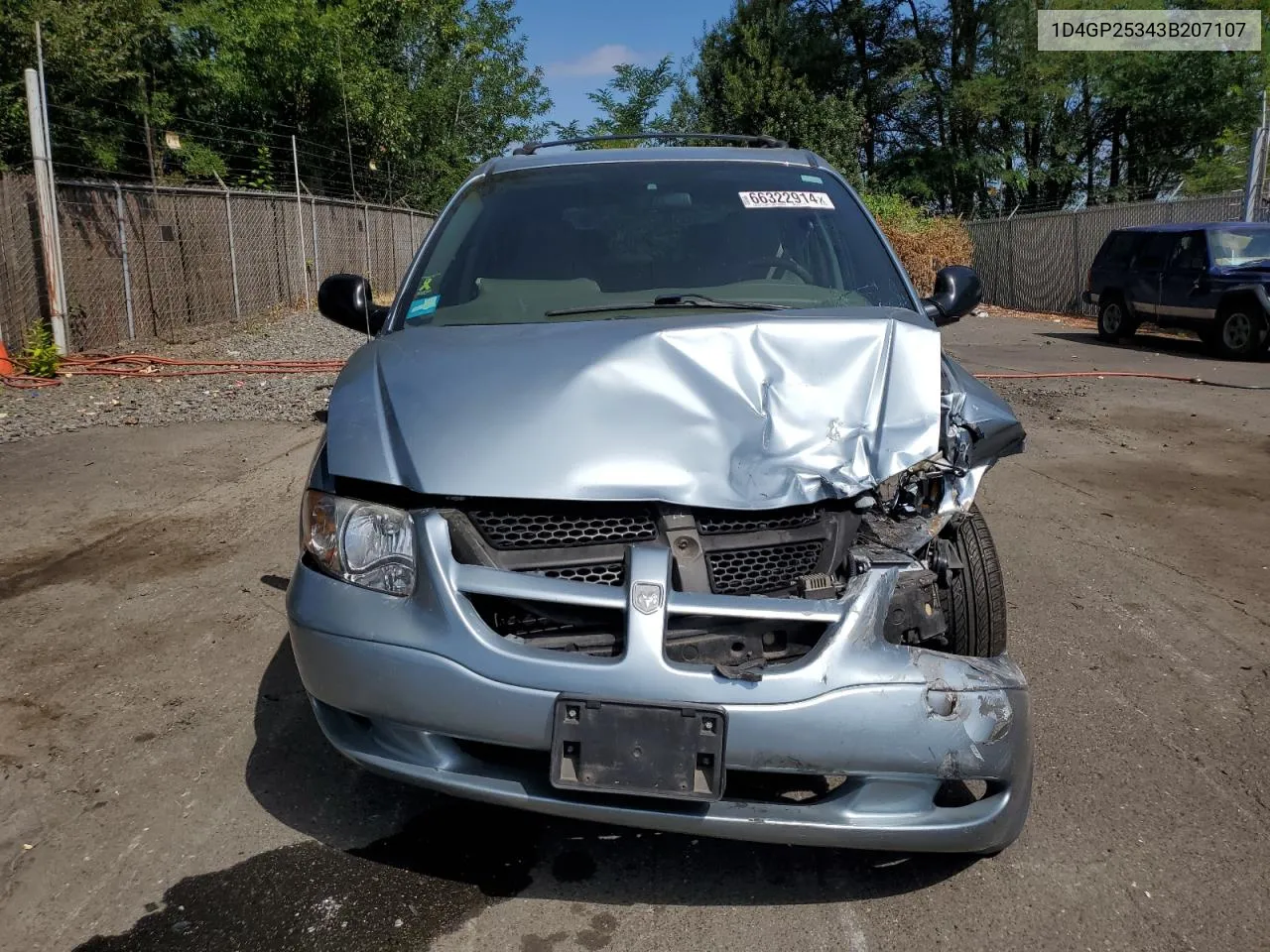 1D4GP25343B207107 2003 Dodge Caravan Se