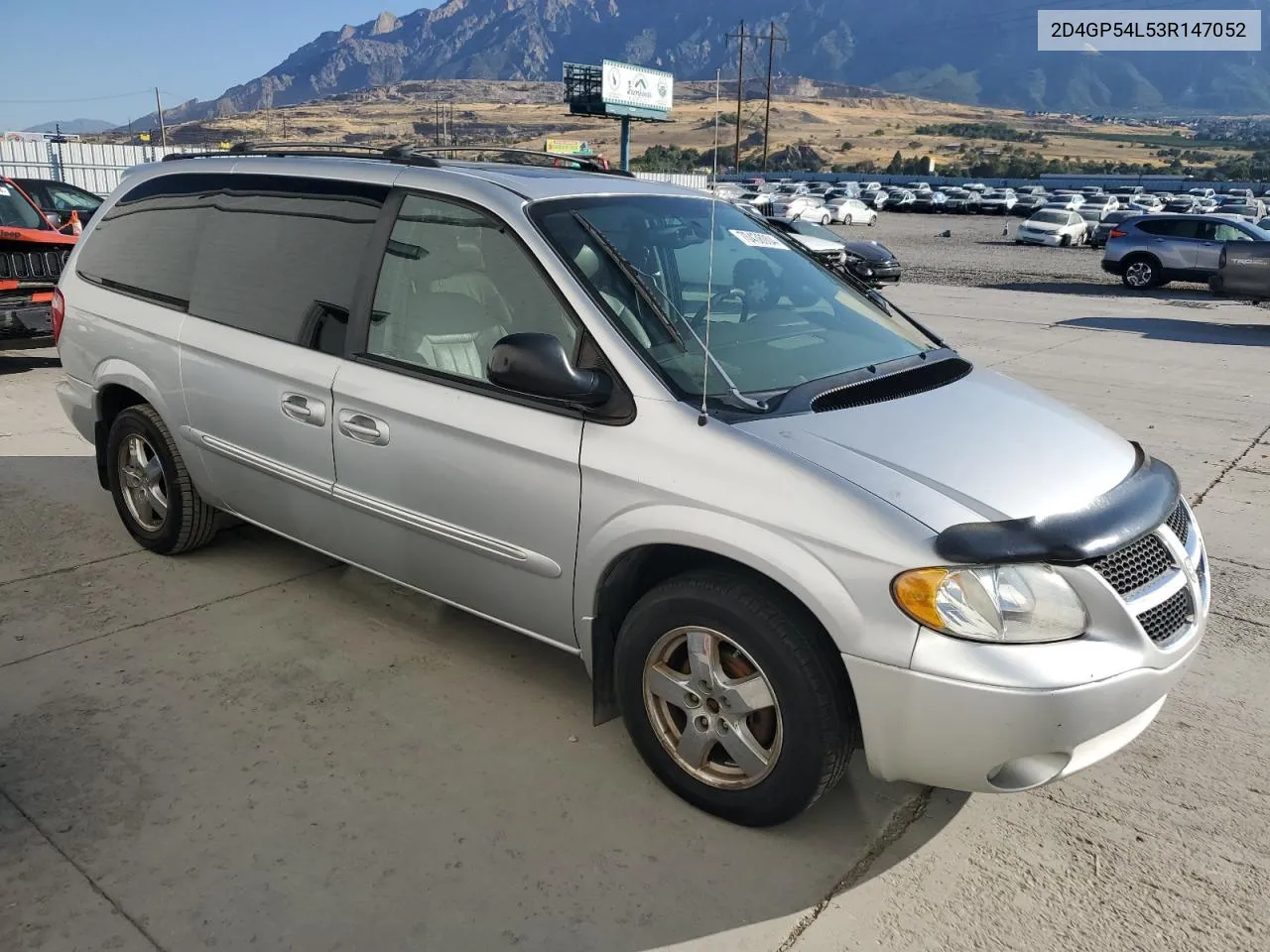 2003 Dodge Grand Caravan Es VIN: 2D4GP54L53R147052 Lot: 70438904