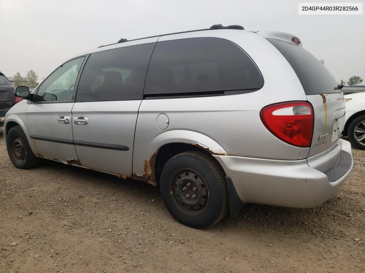 2003 Dodge Grand Caravan Sport VIN: 2D4GP44R03R282566 Lot: 70785554