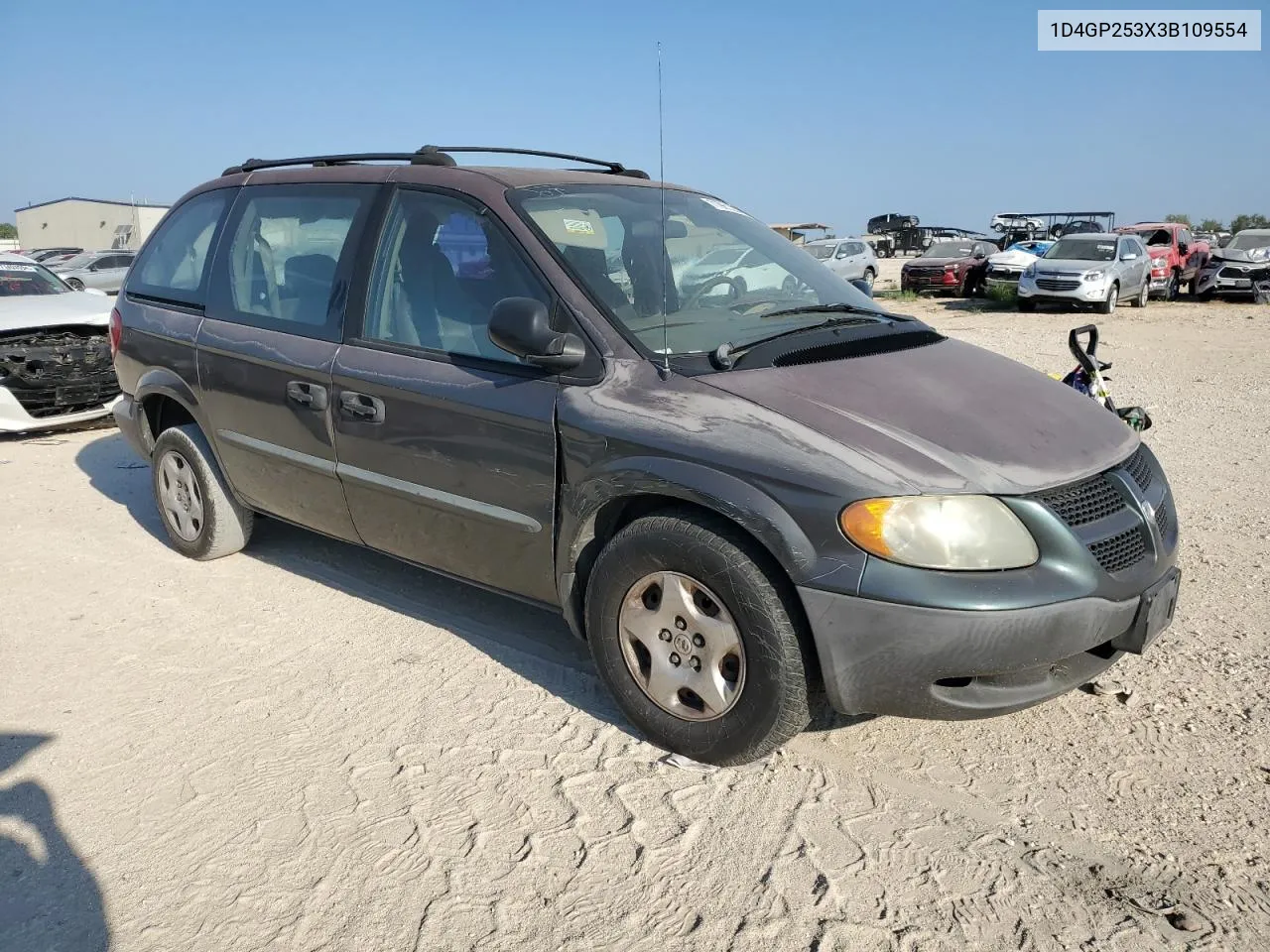 2003 Dodge Caravan Se VIN: 1D4GP253X3B109554 Lot: 71961234