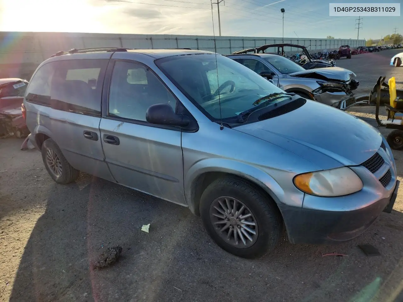 1D4GP25343B311029 2003 Dodge Caravan Se
