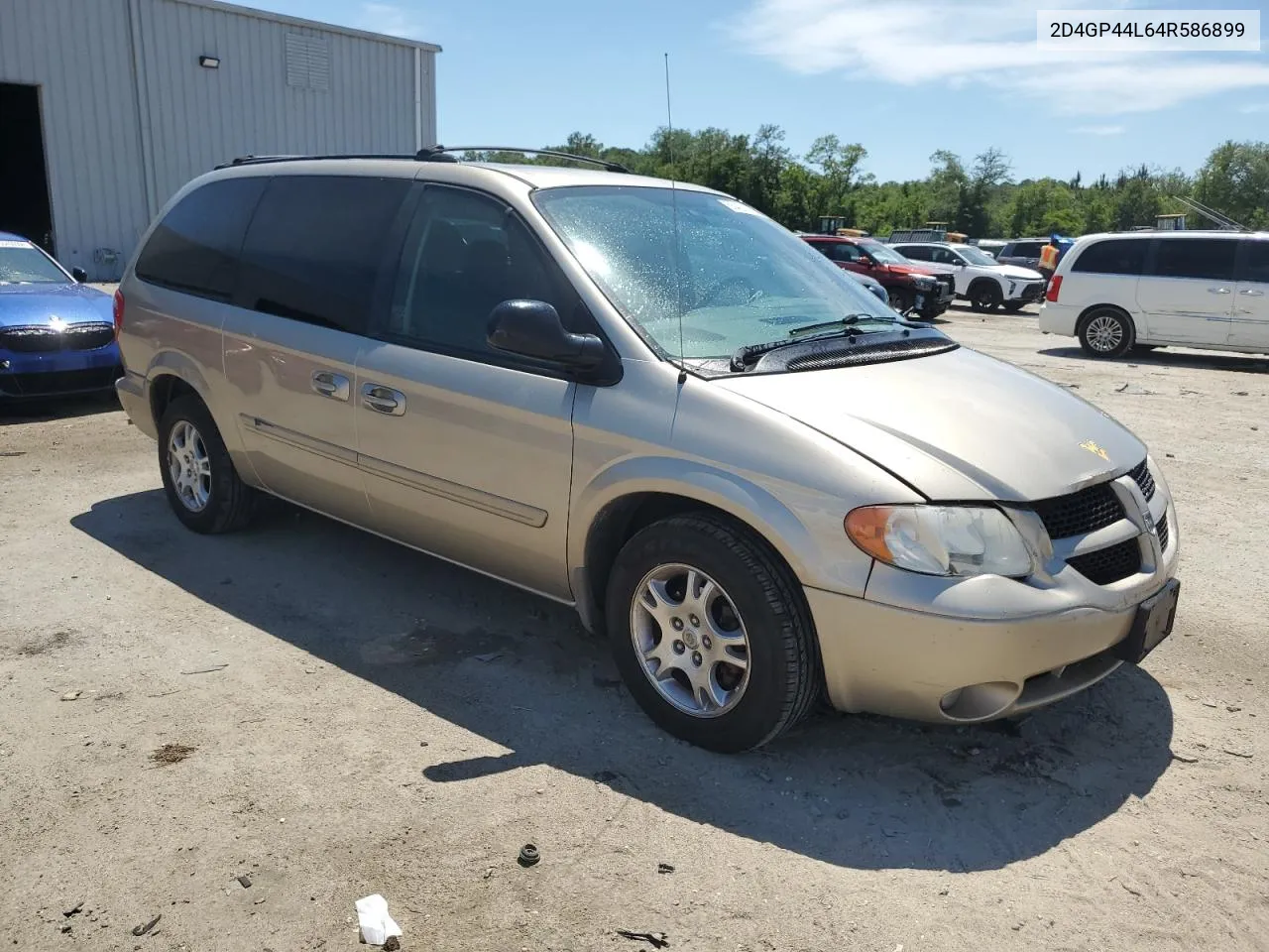 2004 Dodge Grand Caravan Sxt VIN: 2D4GP44L64R586899 Lot: 55422144