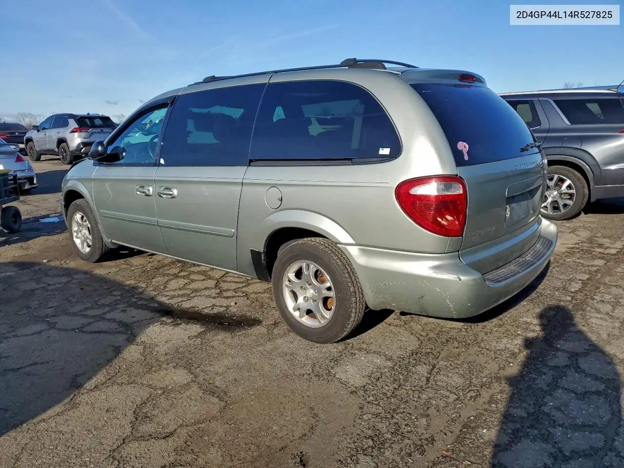 2D4GP44L14R527825 2004 Dodge Grand Caravan Sxt