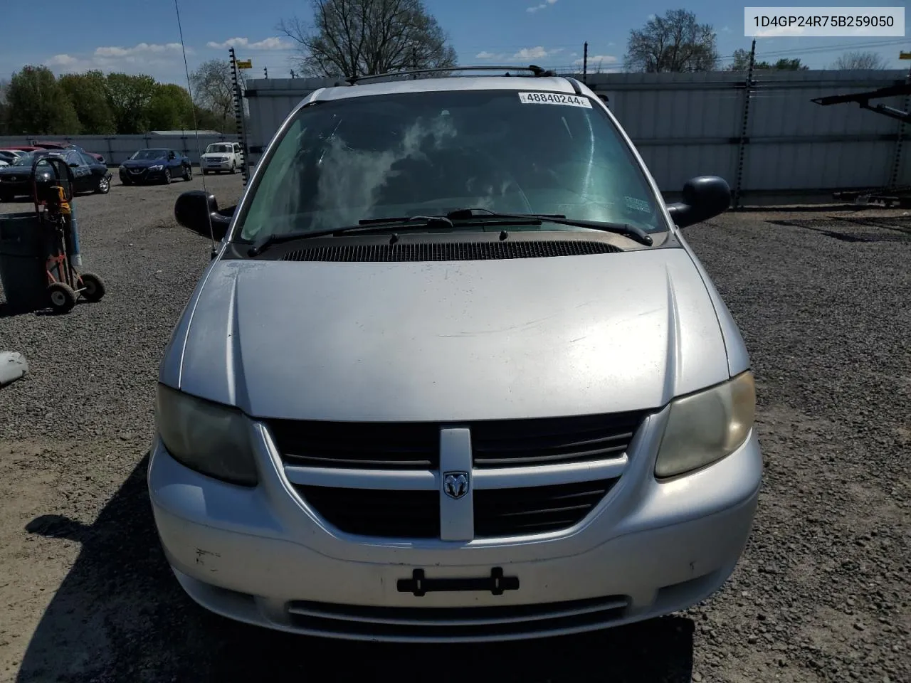 1D4GP24R75B259050 2005 Dodge Grand Caravan Se