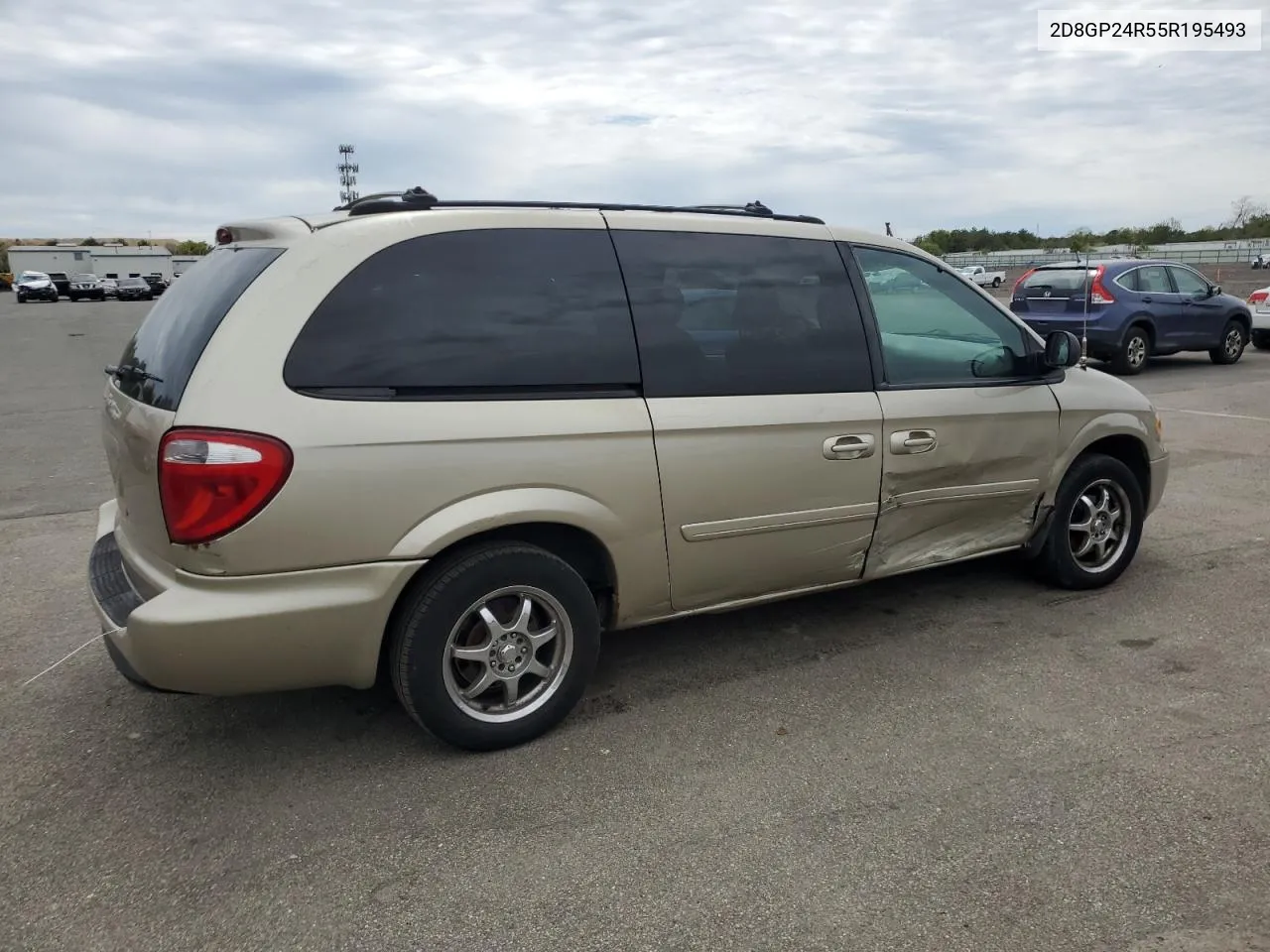 2005 Dodge Grand Caravan Se VIN: 2D8GP24R55R195493 Lot: 53464784