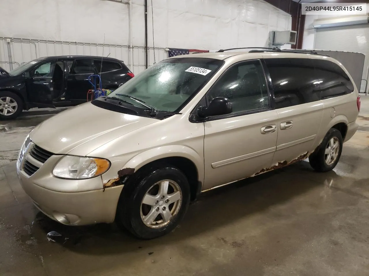 2005 Dodge Grand Caravan Sxt VIN: 2D4GP44L95R415145 Lot: 55105134