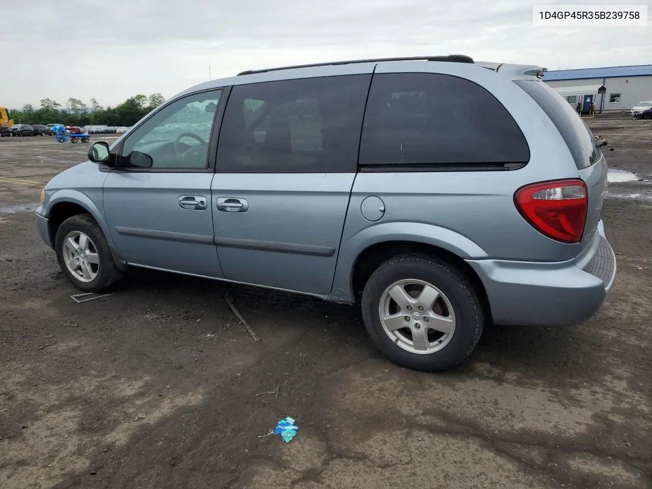 2005 Dodge Caravan Sxt VIN: 1D4GP45R35B239758 Lot: 55310884