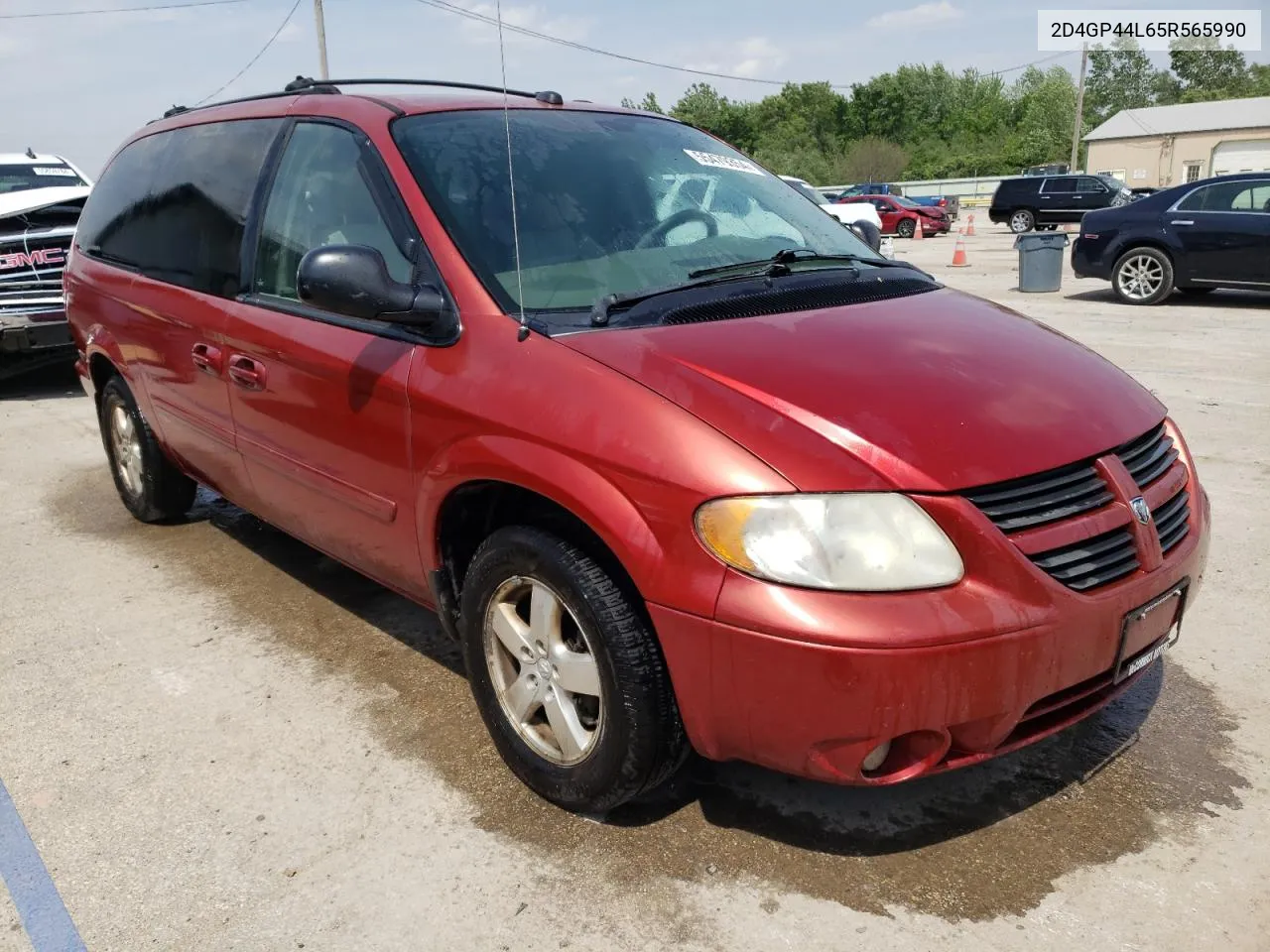 2D4GP44L65R565990 2005 Dodge Grand Caravan Sxt