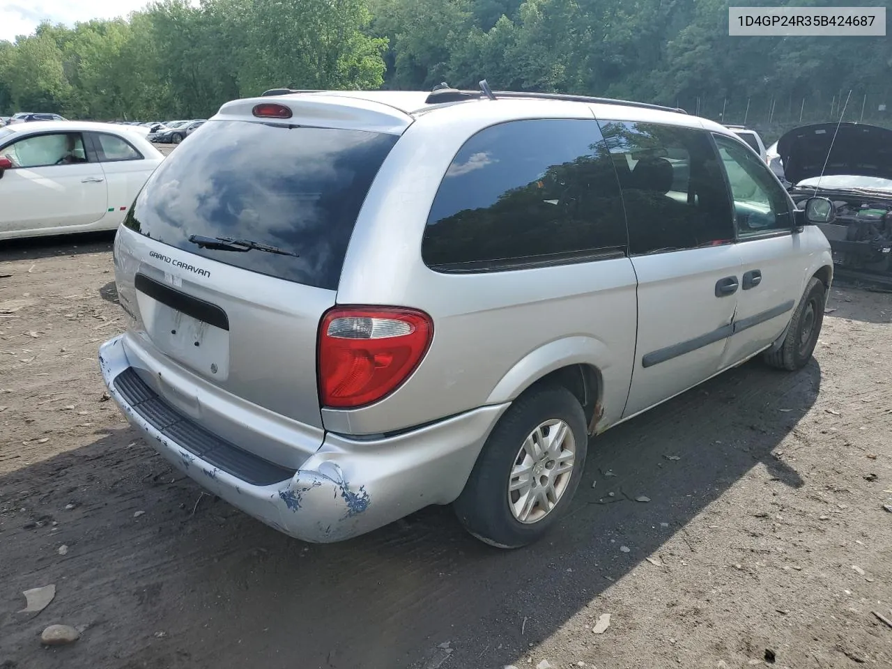 2005 Dodge Grand Caravan Se VIN: 1D4GP24R35B424687 Lot: 56072174