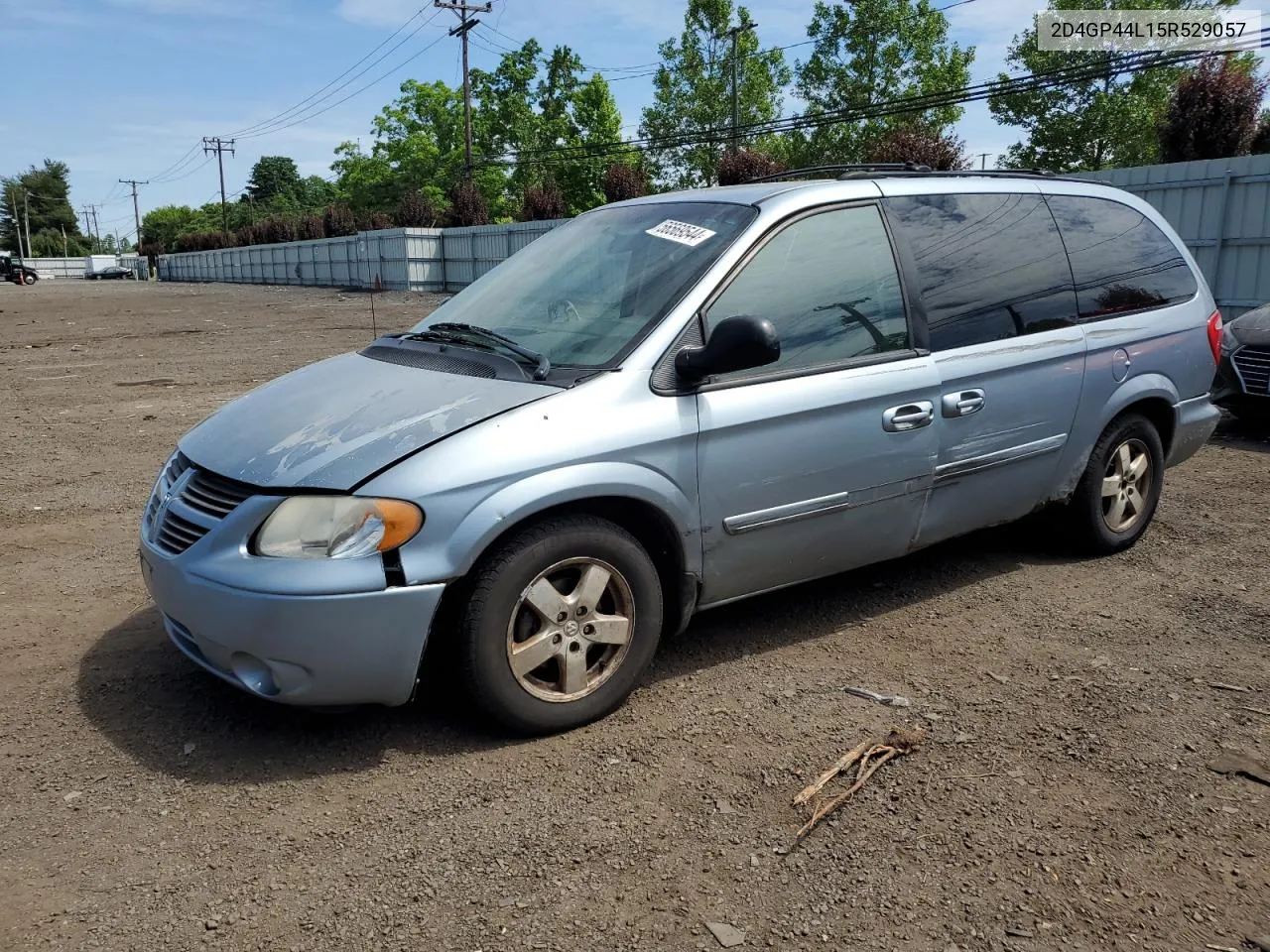 2D4GP44L15R529057 2005 Dodge Grand Caravan Sxt